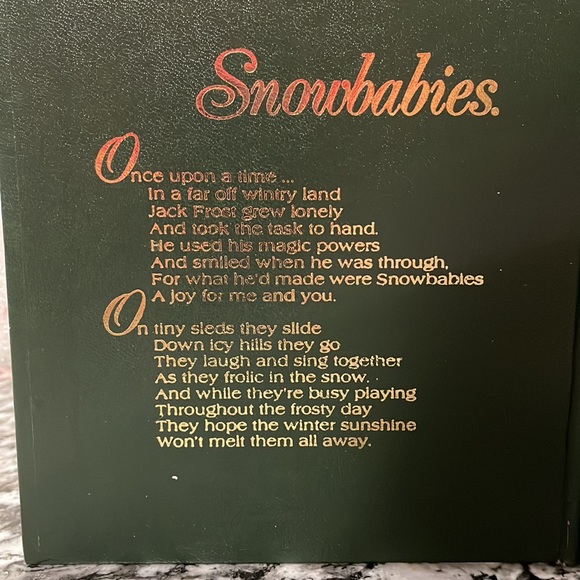Snowbabies “It’s Snowing” - Picture 4 of 5